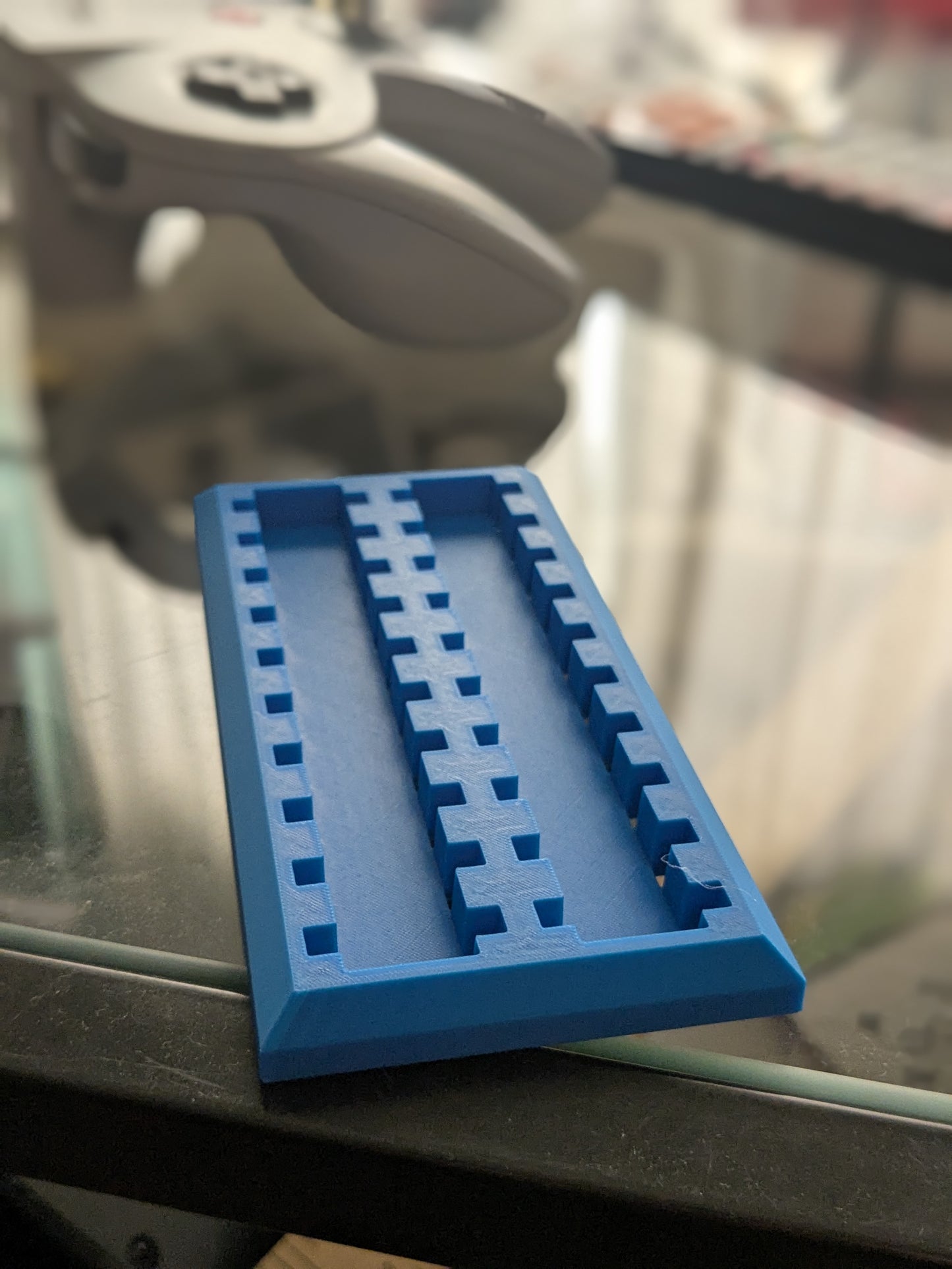 Nintendo Switch 1 and 2 Cartdridge holder for shelves - 3D Printed