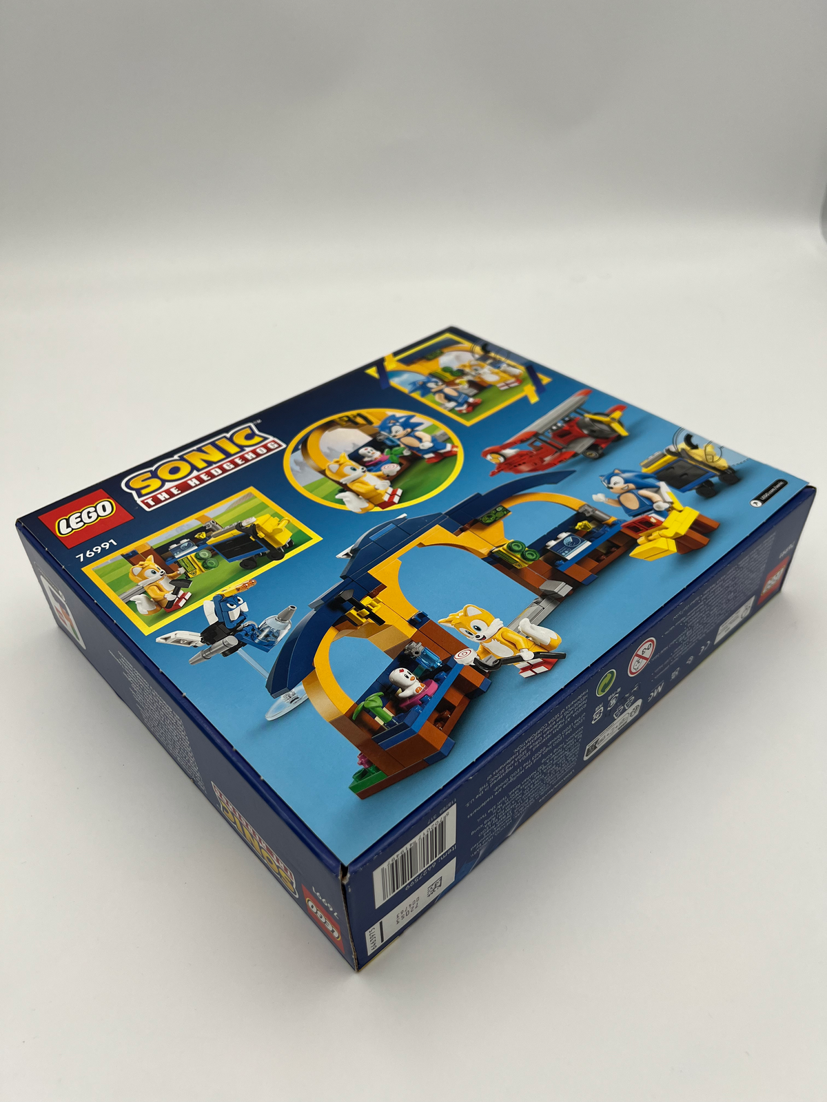 LEGO Tails' Workshop and Tornado Plane 76991